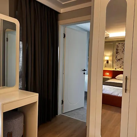 Otto Tunali Apartmán *