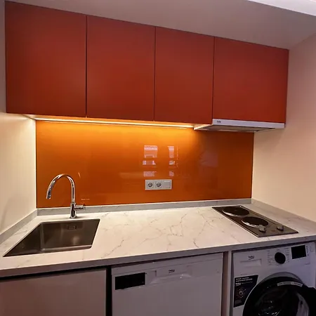 Otto Tunali Apartmán