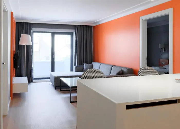 Otto Tunali Lejlighed *