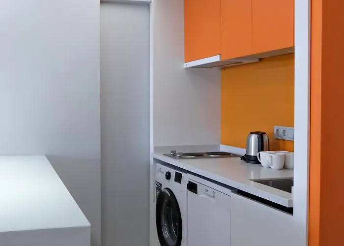 Otto Tunali アパート *