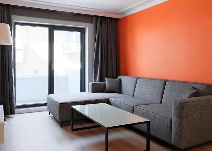 Otto Tunali Apartament