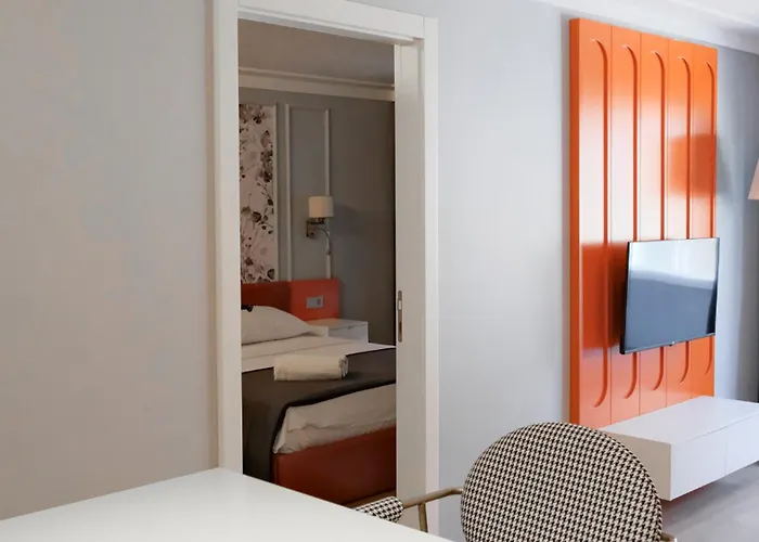 Otto Tunali * أنقرة