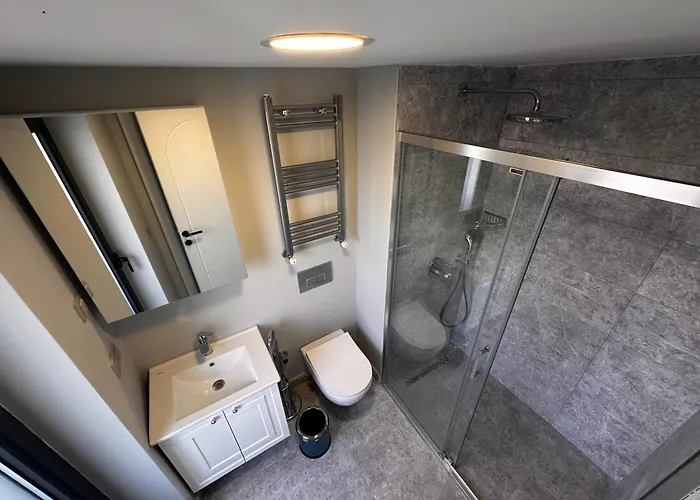 Otto Tunali * أنقرة