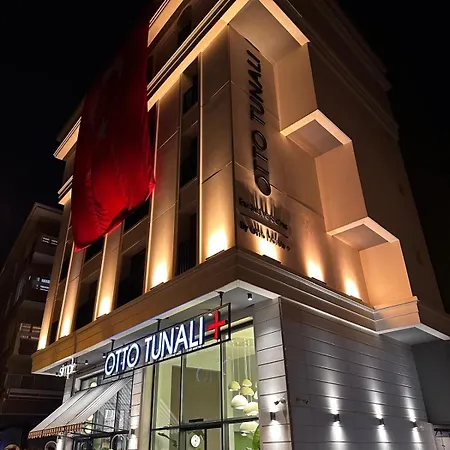 شقة Otto Tunali